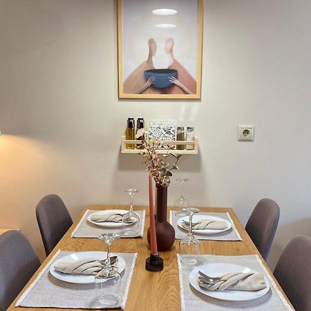 D.F. Apartment Калампака Екстериор снимка