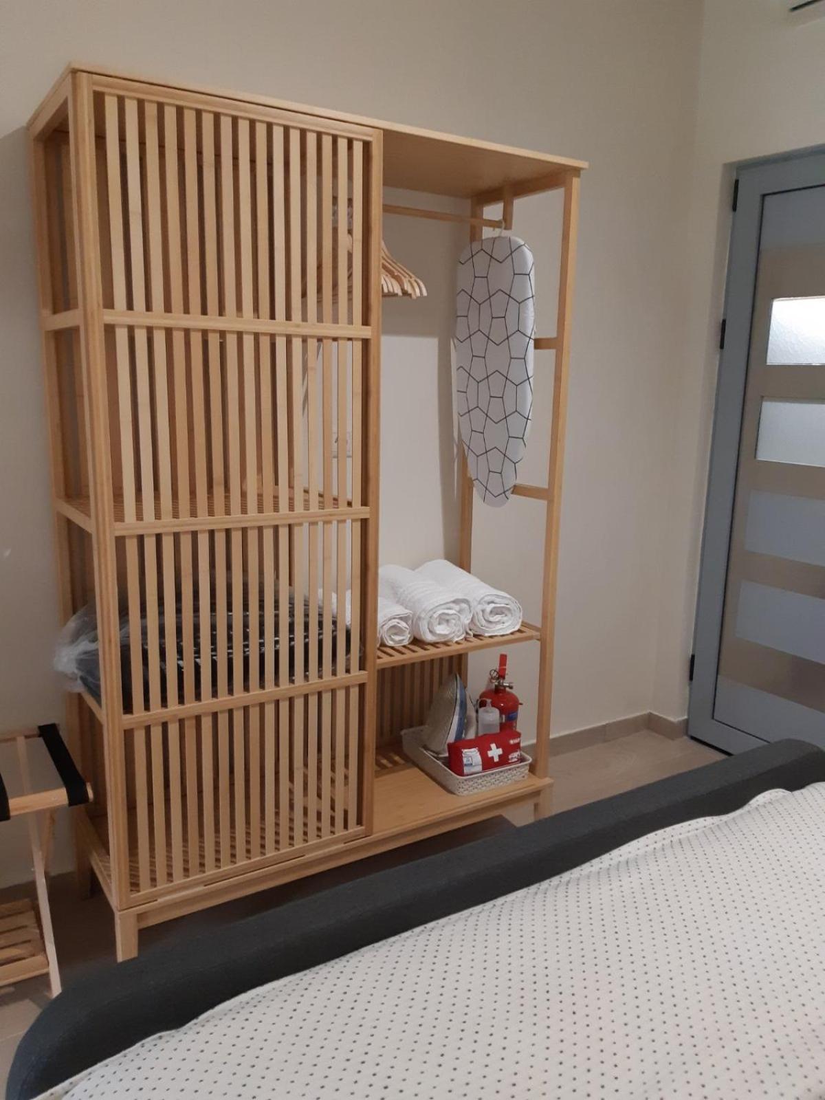 D.F. Apartment Калампака Екстериор снимка
